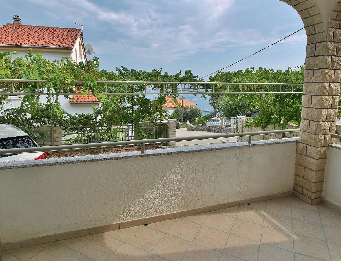Apartments Biserka Rab Town Exterior foto